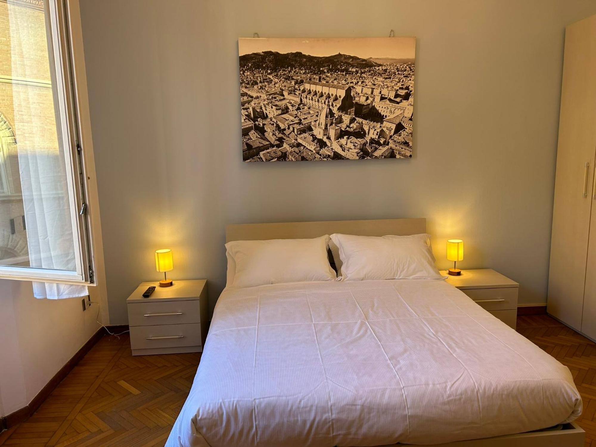 Suite In The Center Of Bologna Exterior photo